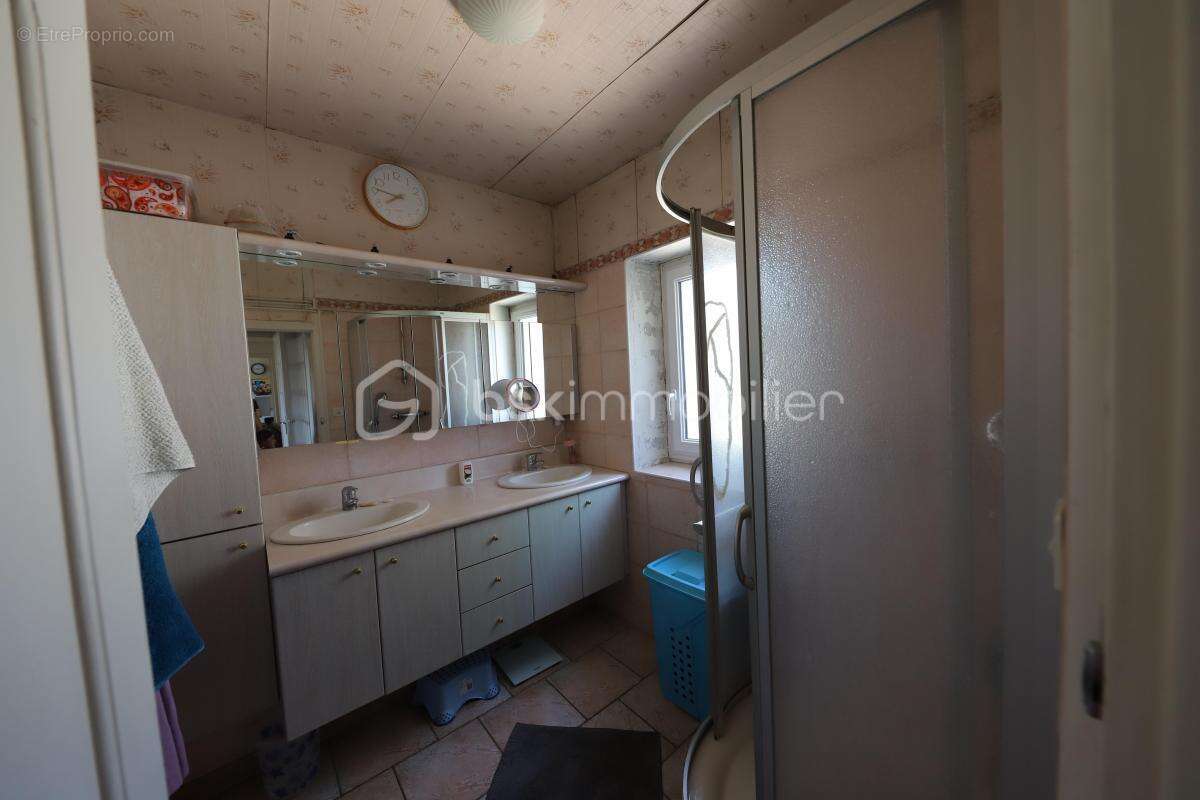 Grande Maison avec jardin de 5049 m² - photo 16