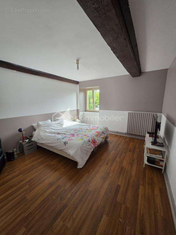 Maison à MARTIGNE-SUR-MAYENNE