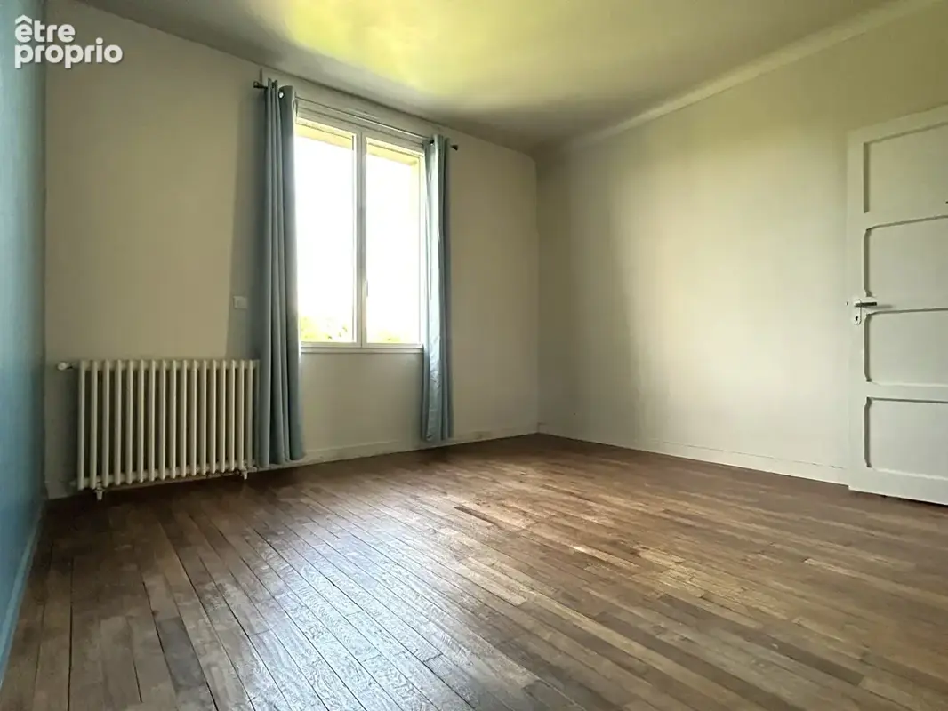 Maison de caractère 155 m² - Centre-bourg Montfort-sur-Meu - Terrain 660 m² - photo 11