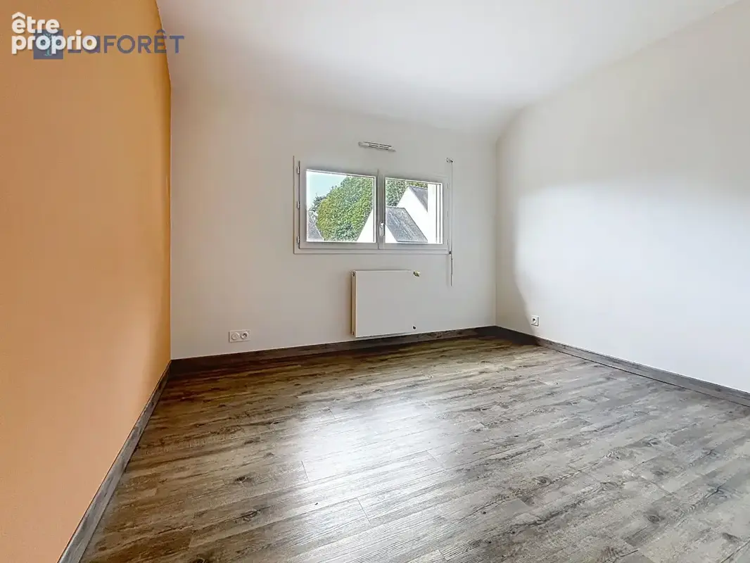 GUIDEL, jolie contemporaine lumineuse, proche du centre, 3ch et garage - photo 11
