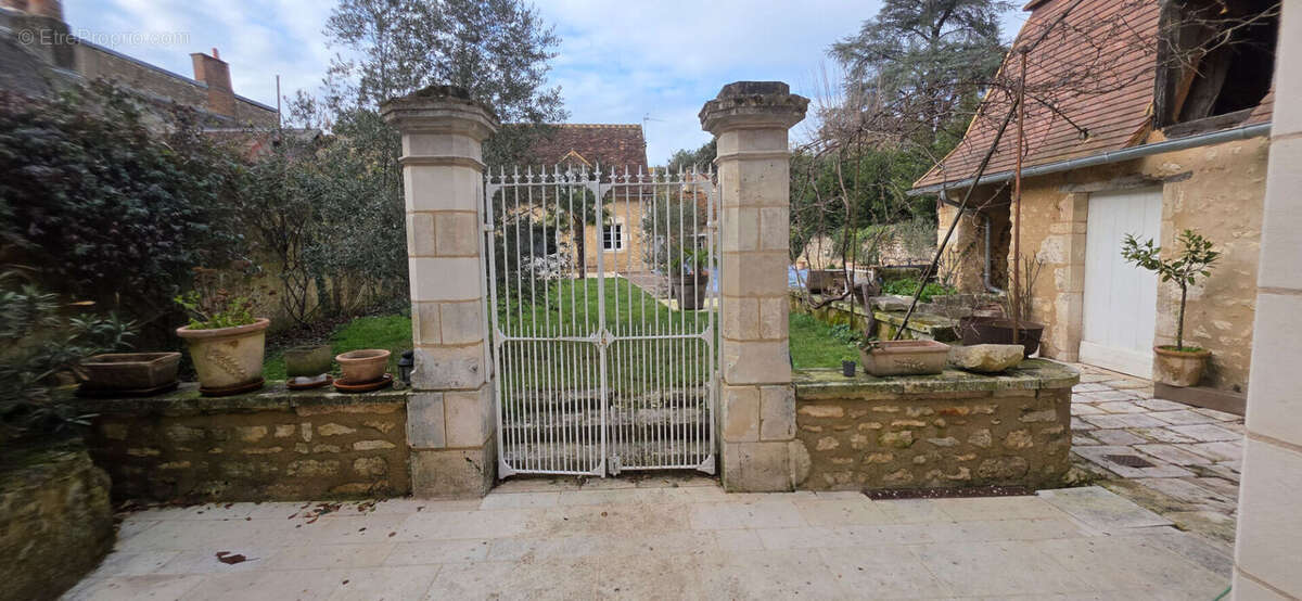 Maison à LE BLANC