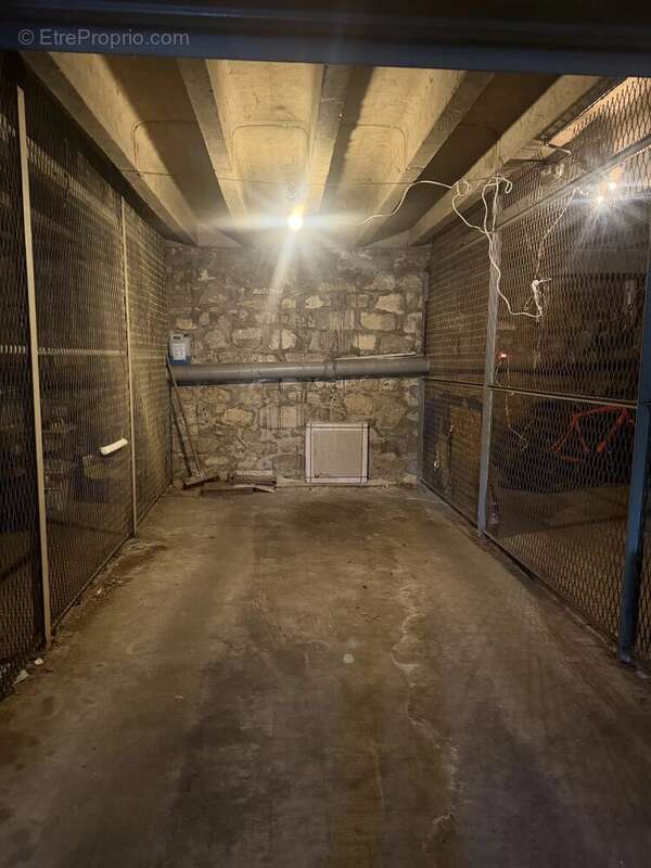 Parking à SAINT-MAURICE