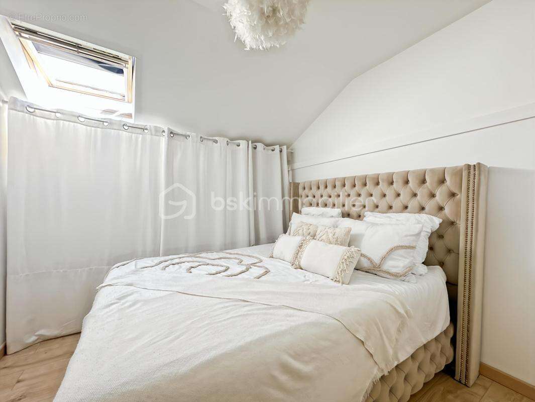Appartement refait à neuf au dernier étage - photo 6