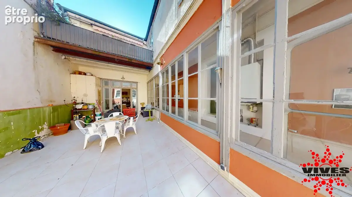 Béziers  Magnifique appartement haussmannien T5 de 207 m² avec grande terrasse ensoleillée - photo 18