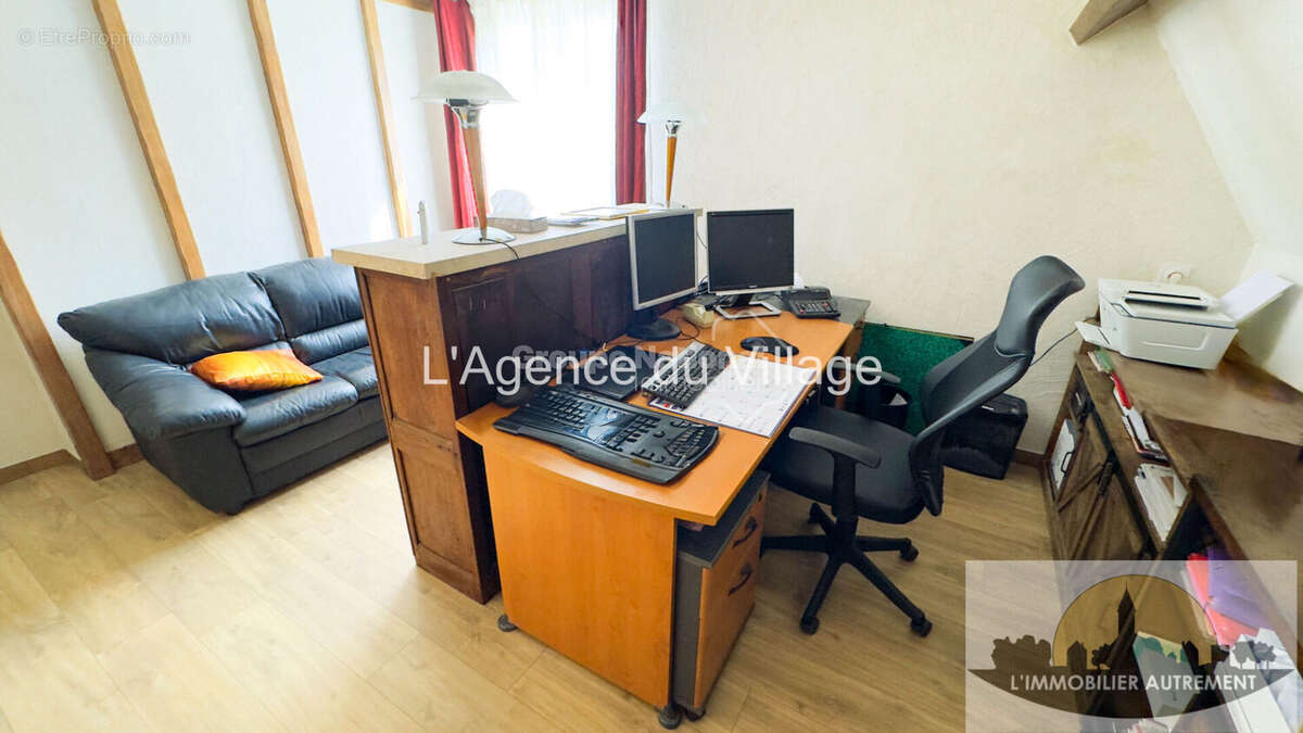 Maison à SAINTE-GENEVIEVE