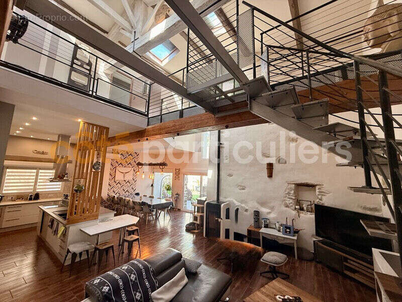 Loft d'exception de 170 m² avec jardin et piscine - photo 13