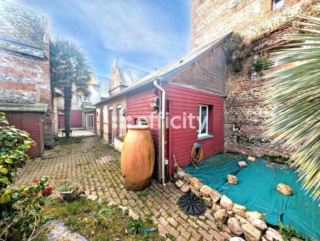 Maison à CANY-BARVILLE