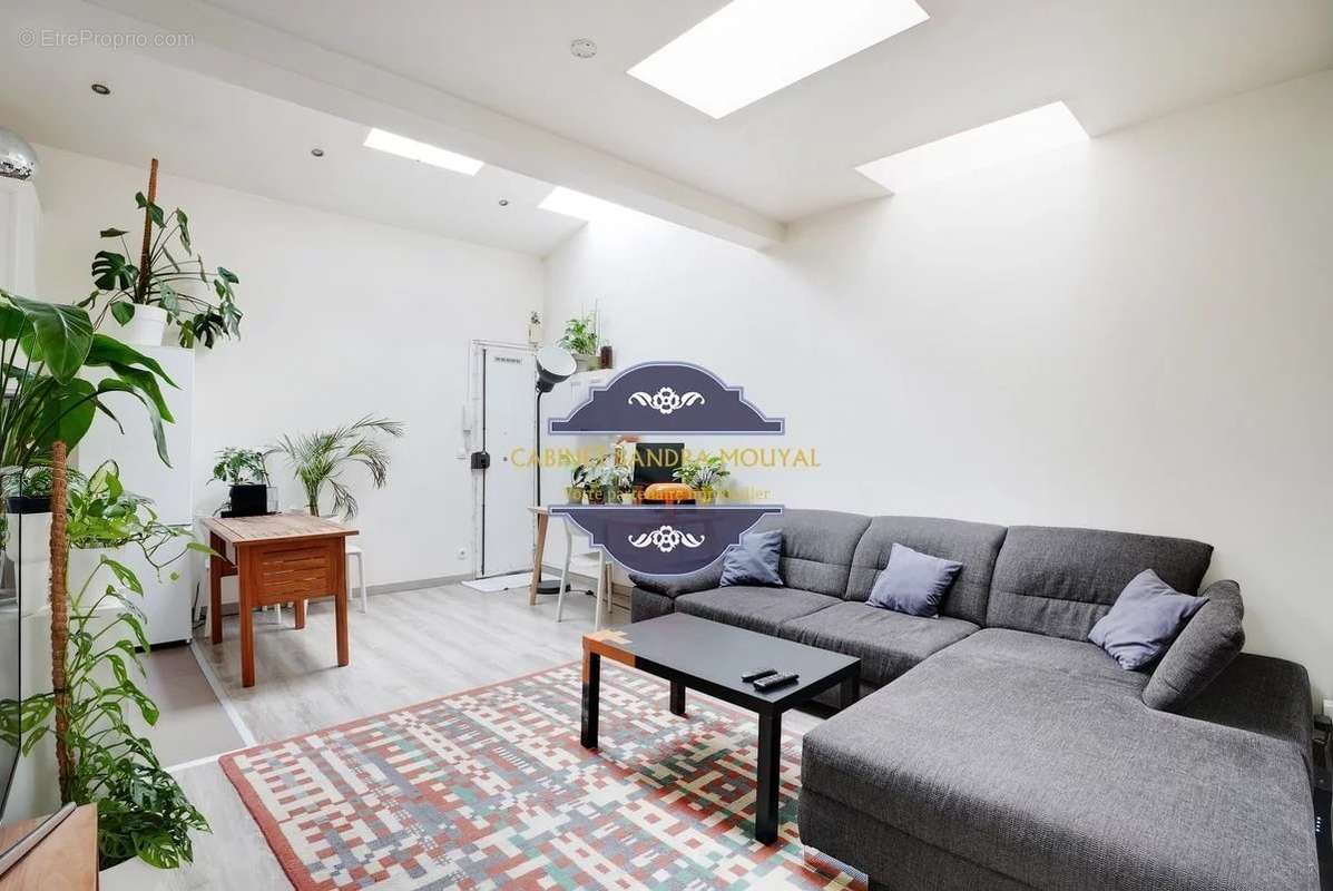 Appartement à PARIS-11E