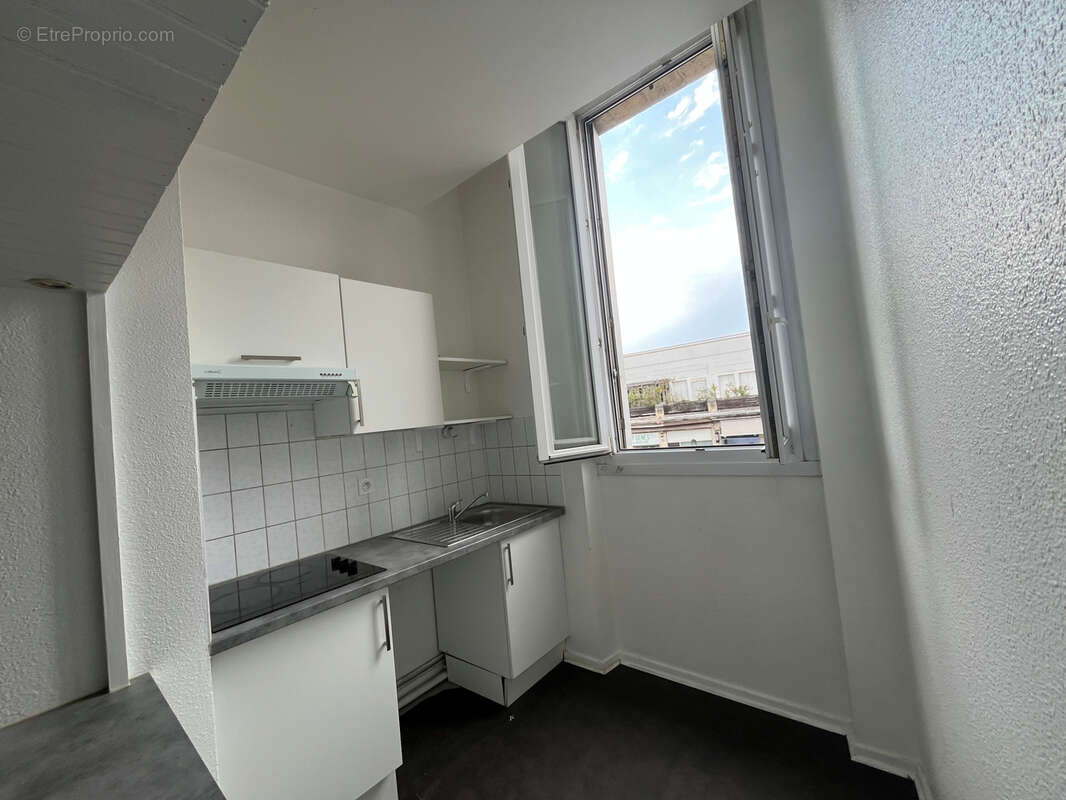 Studio 30 m2 saint genes - photo 3
