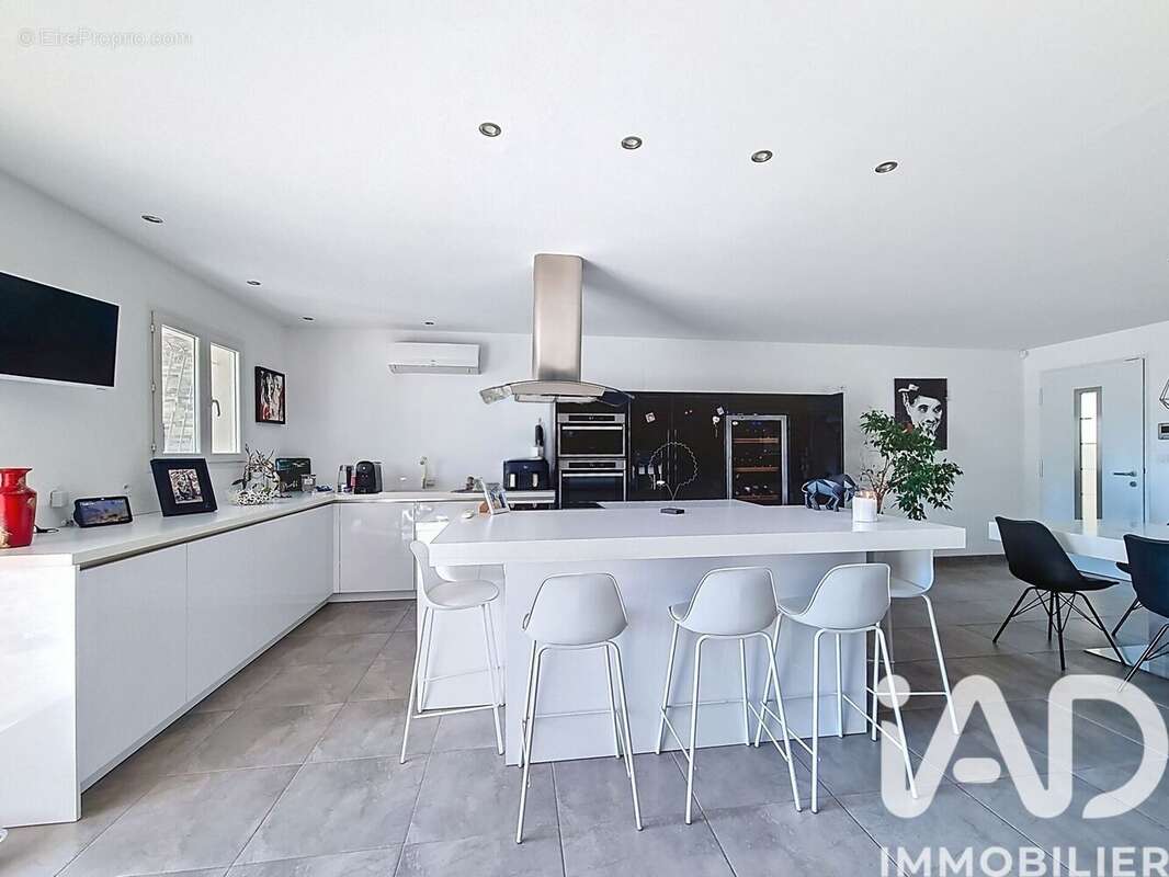 Photo 3 - Maison à SAINT-GERVASY