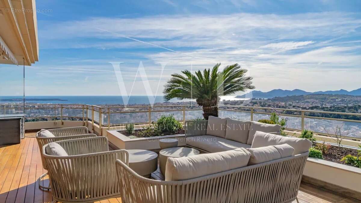 Appartement à CANNES