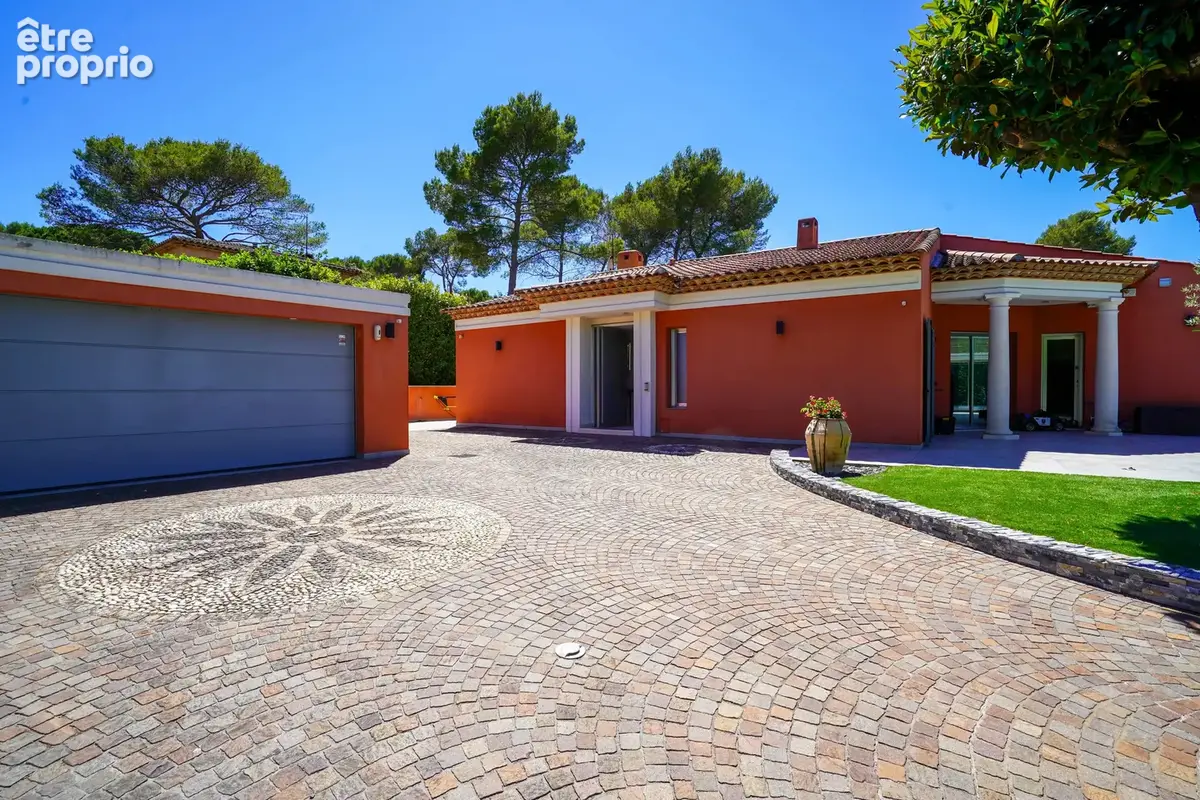 Mougins  Villa  d'exception de plain-pied  Piscine chauffée, jacuzzi & studio indépendant  10 min Cannes - photo 24
