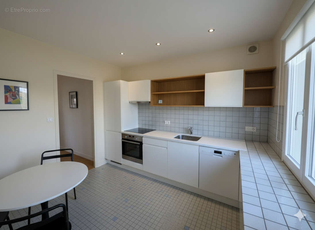 Maison à LES PONTS-DE-CE