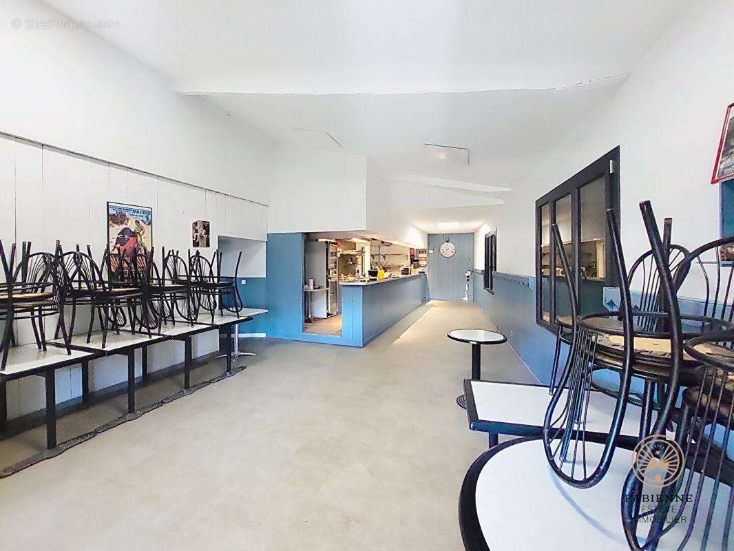 Immeuble à fort potentiel, 188 m² avec jardin de 393m² - photo 2