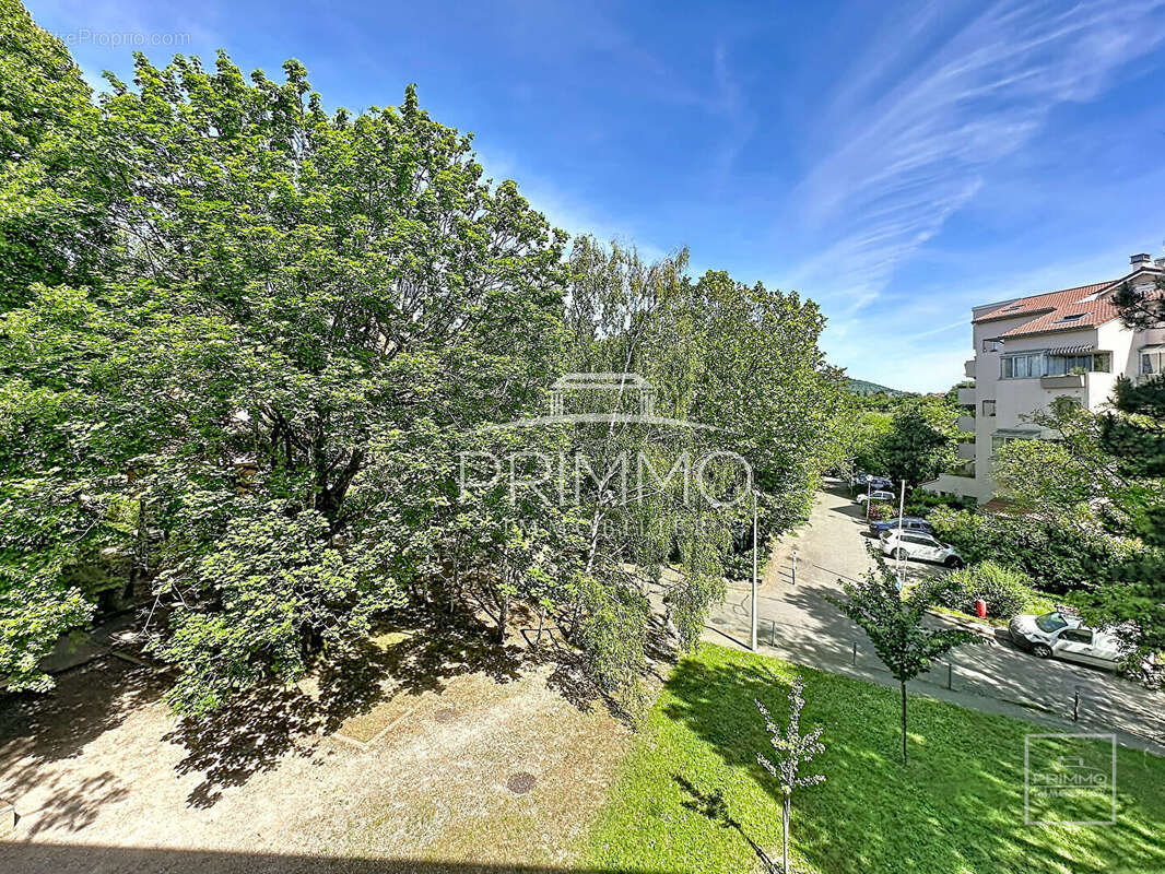 Appartement à LYON-9E