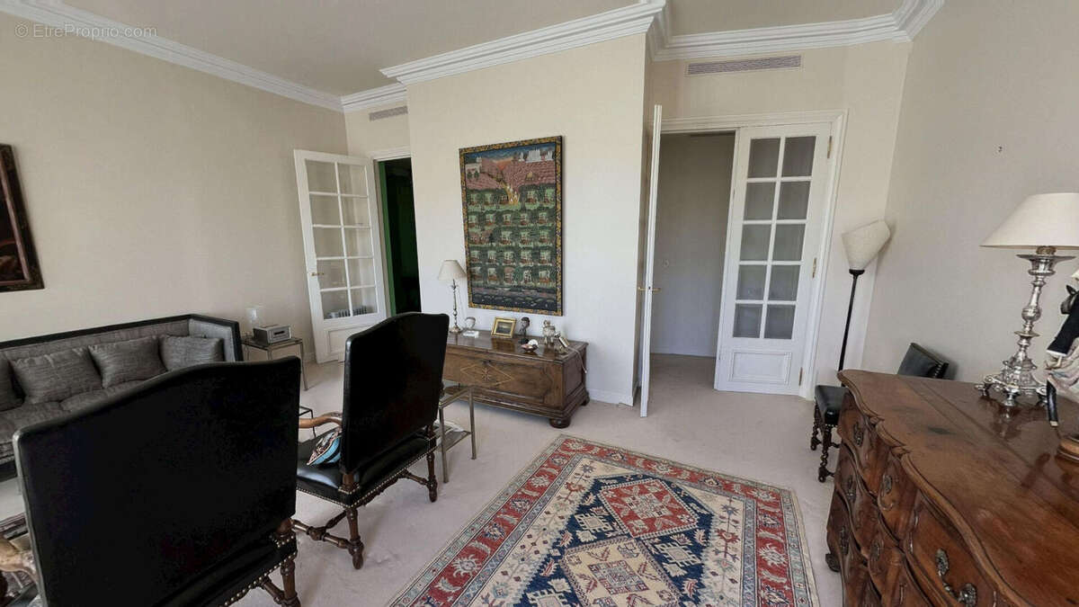 Appartement à PARIS-5E