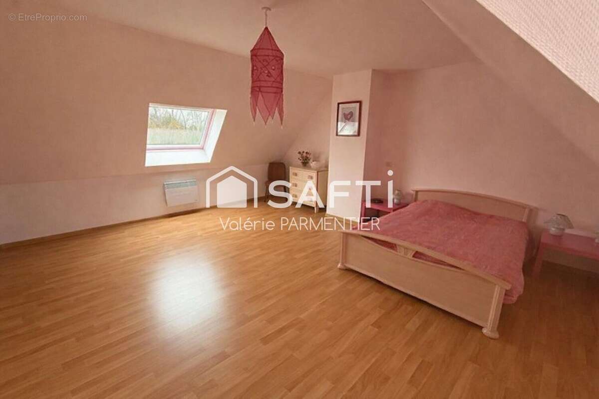 Photo 8 - Maison à GROFFLIERS