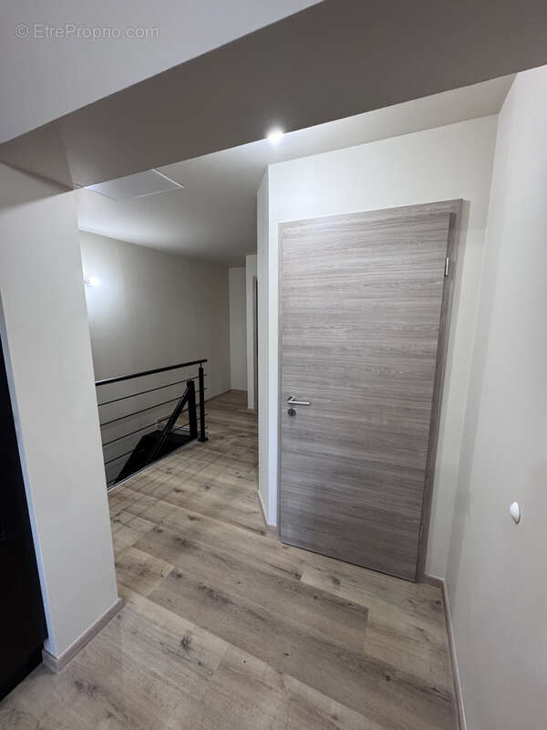 Appartement à CHALONVILLARS