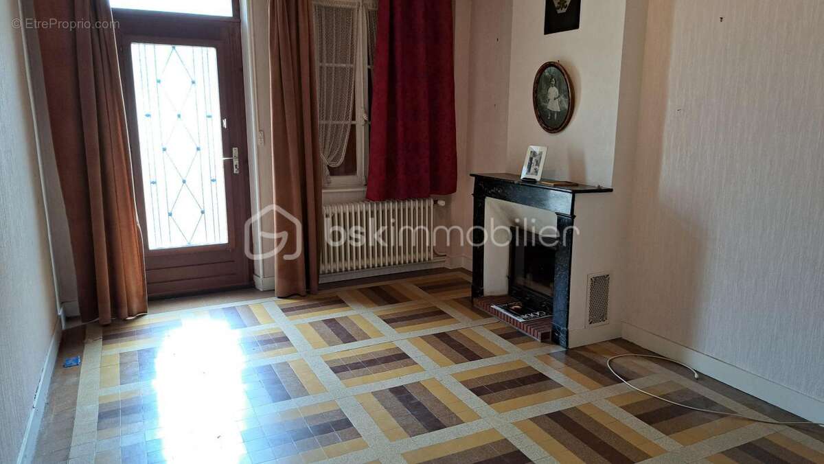 Maison à CHATEAU-RENAULT