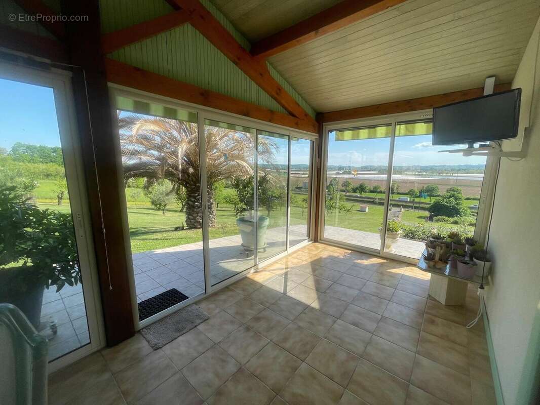 Maison 103 m² à Port-Sainte-Marie  - photo 9