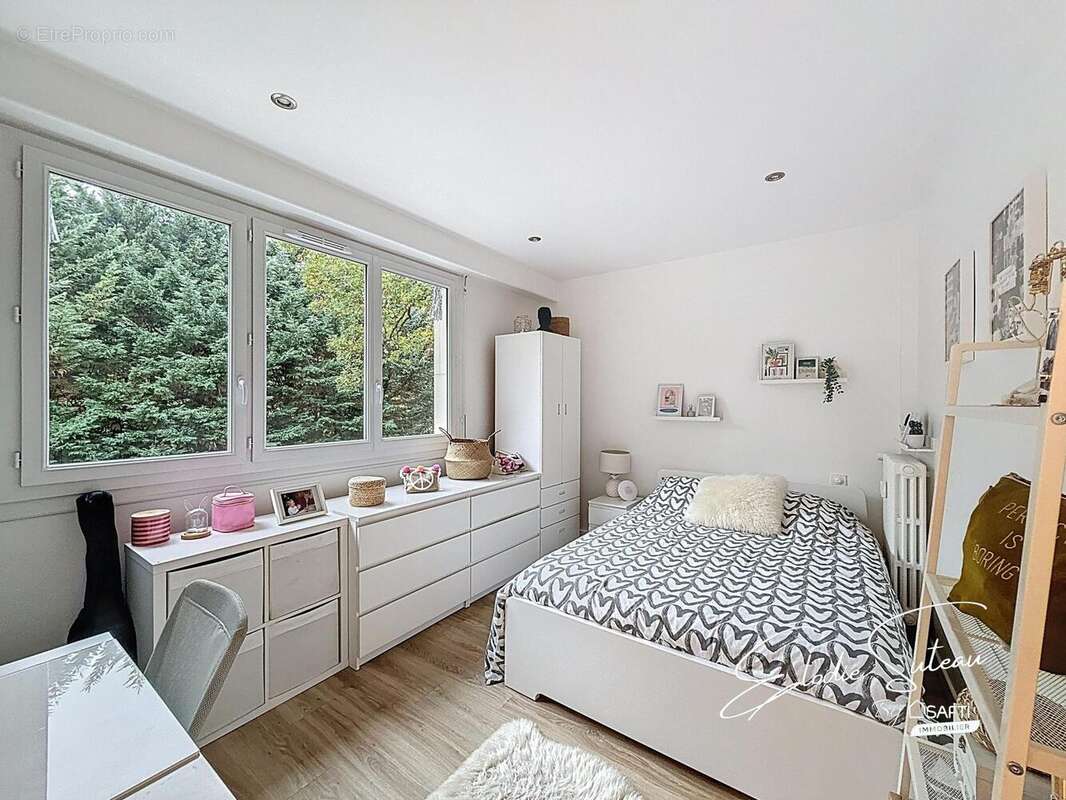 Photo 9 - Appartement à AVRILLE