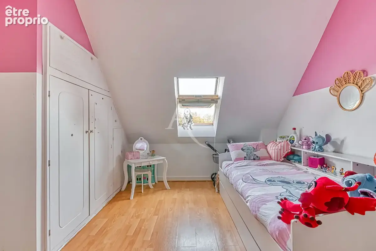 À VENDRE  - Maison de 122 m² - Brissarthe / Chemiré - À deux pas de la Sarthe - photo 8