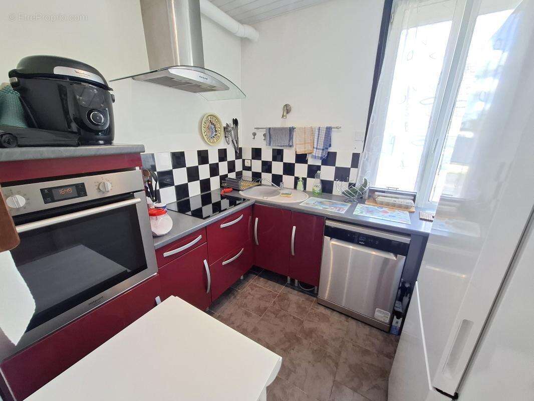 Maison à CUISE-LA-MOTTE