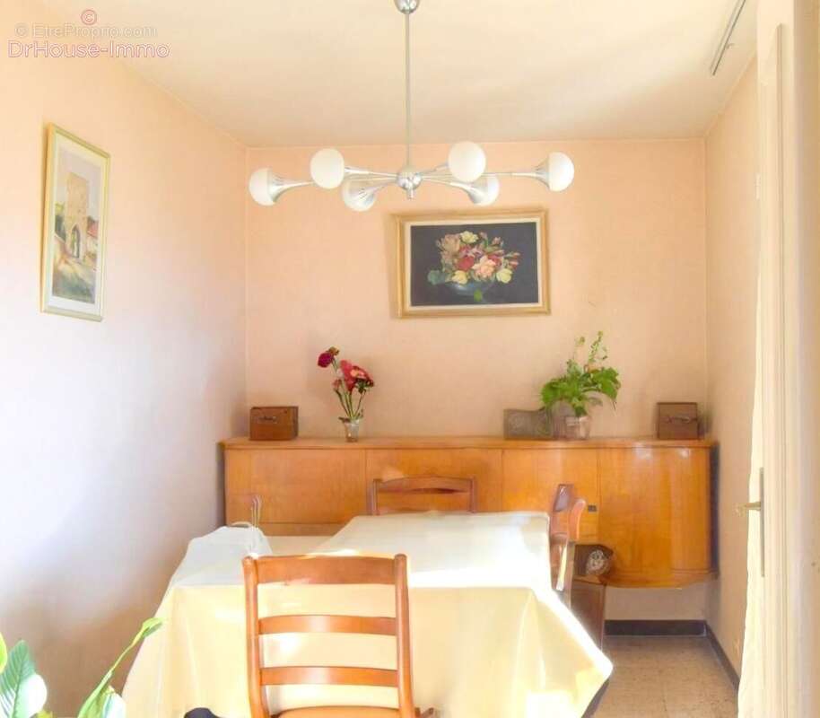 Appartement à MARSEILLE-8E