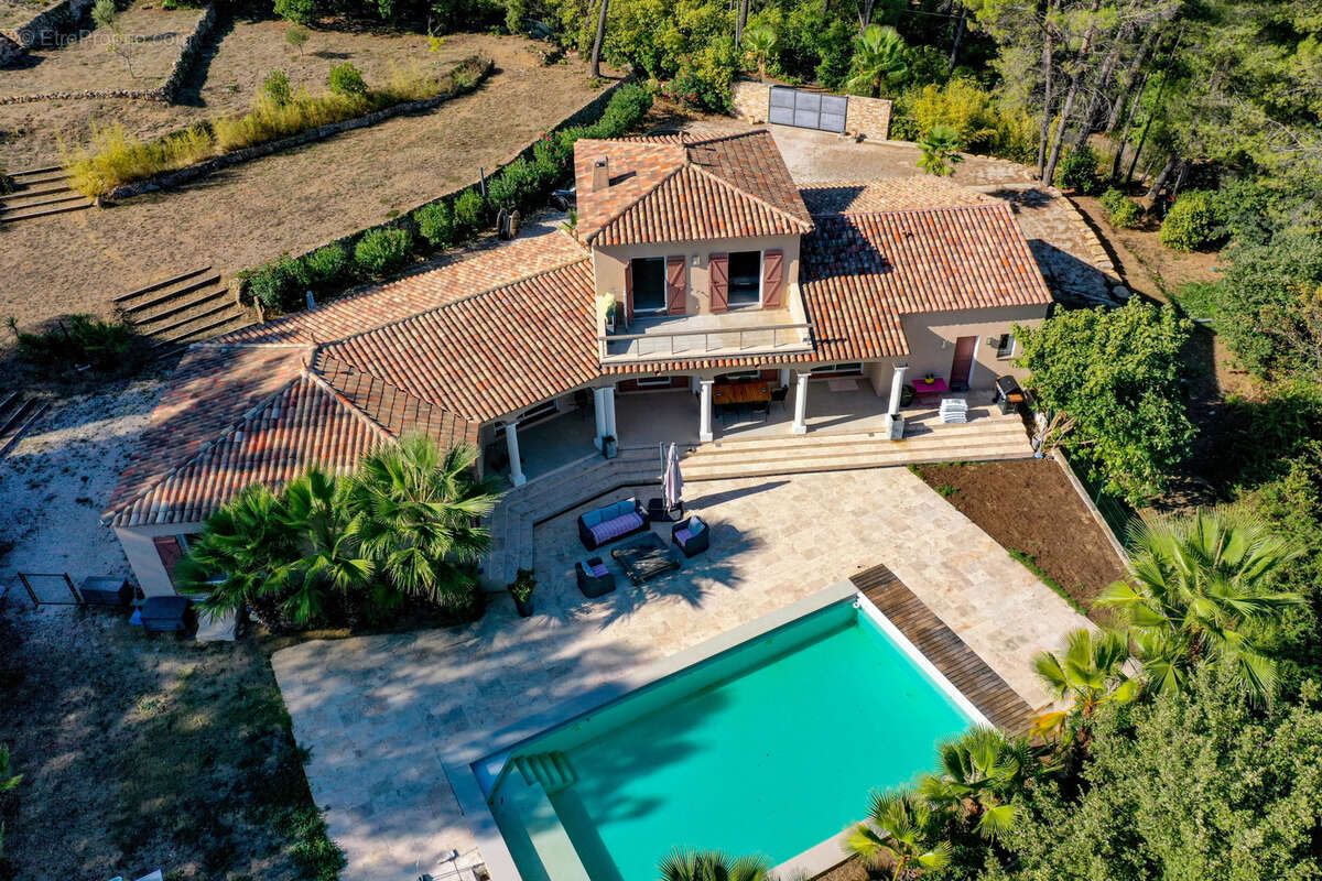 Maison à DRAGUIGNAN