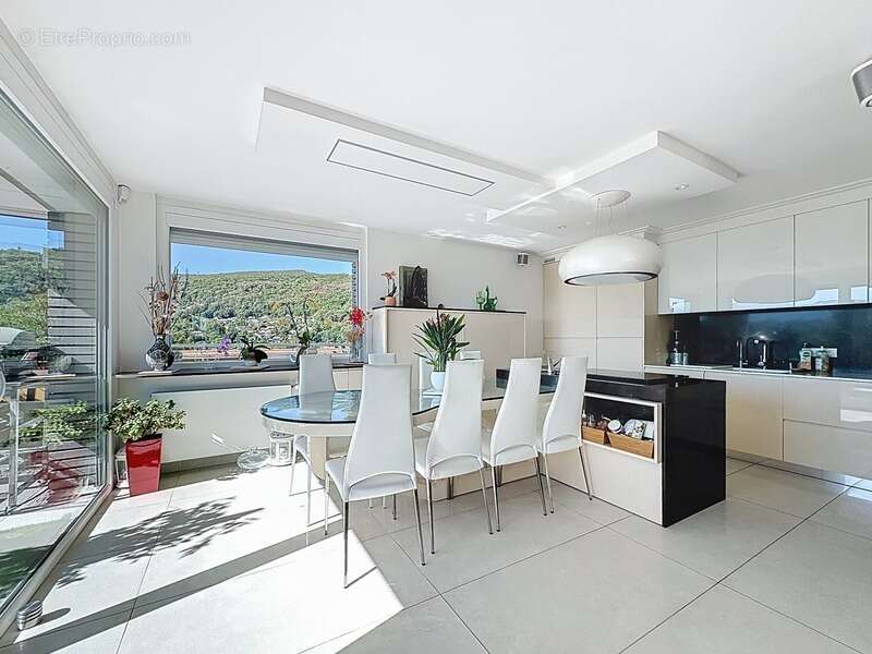 Appartement à vendre 5 pièces Attique à VETRAZ MONTHOUX (74) - photo 2
