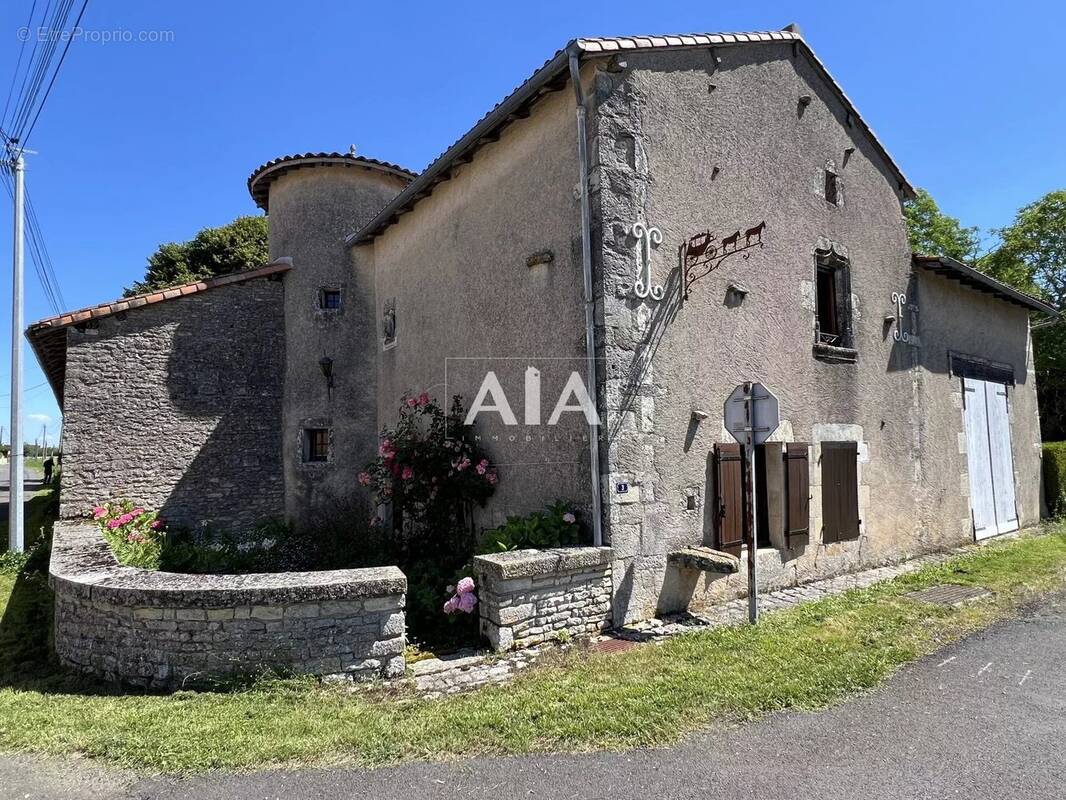 Maison à CIVRAY
