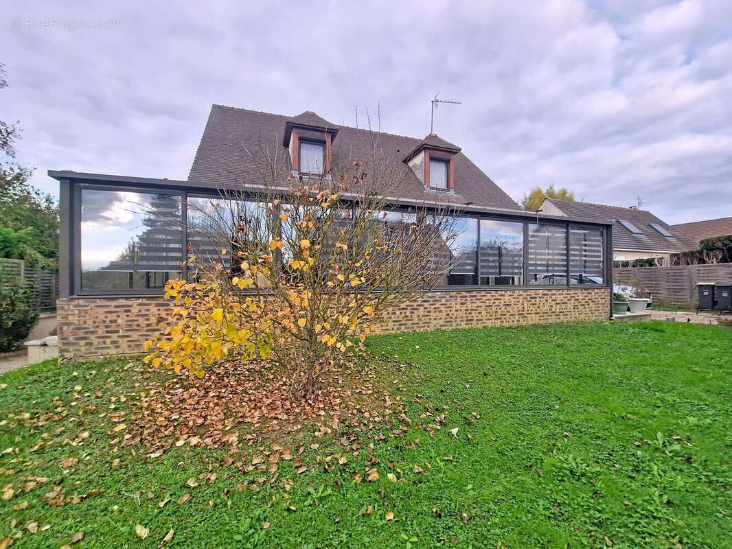 Maison à SAINT-CLAIR-SUR-EPTE