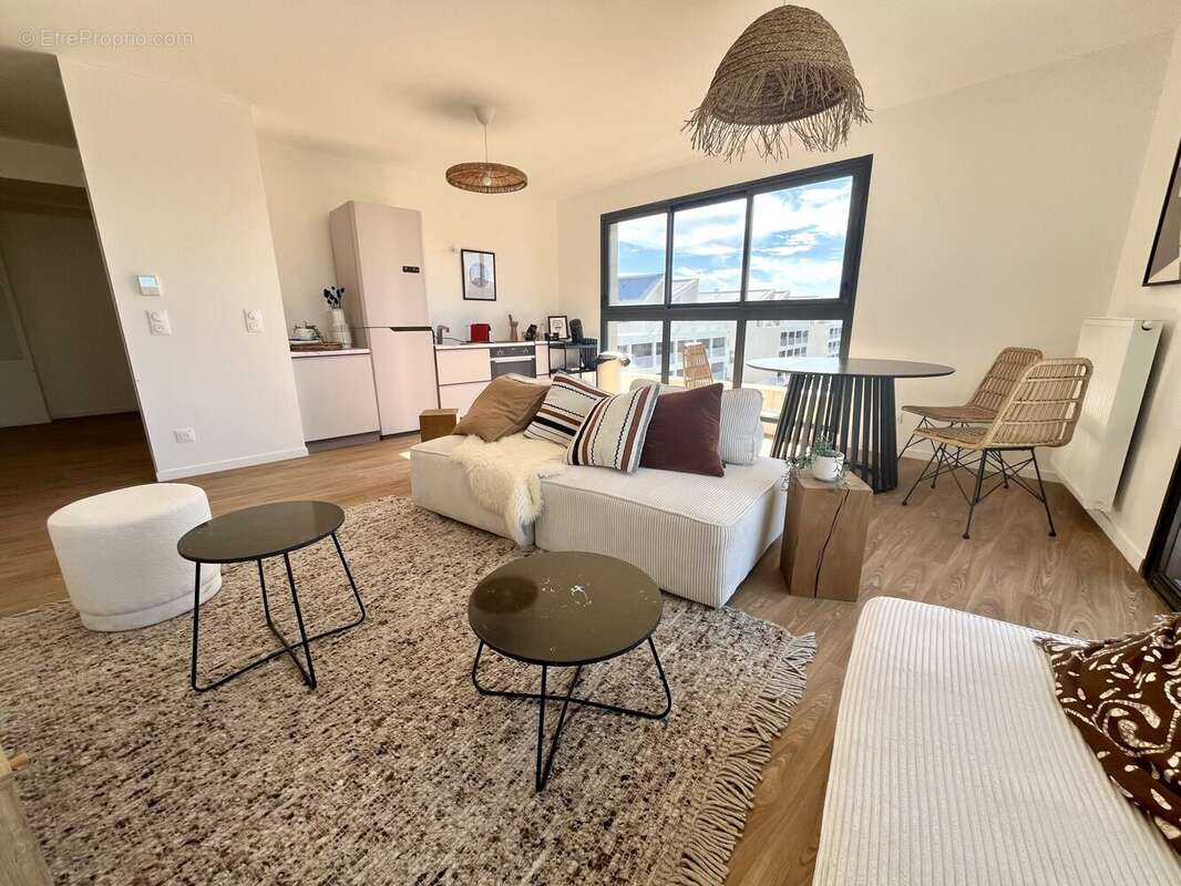 Appartement à BORDEAUX