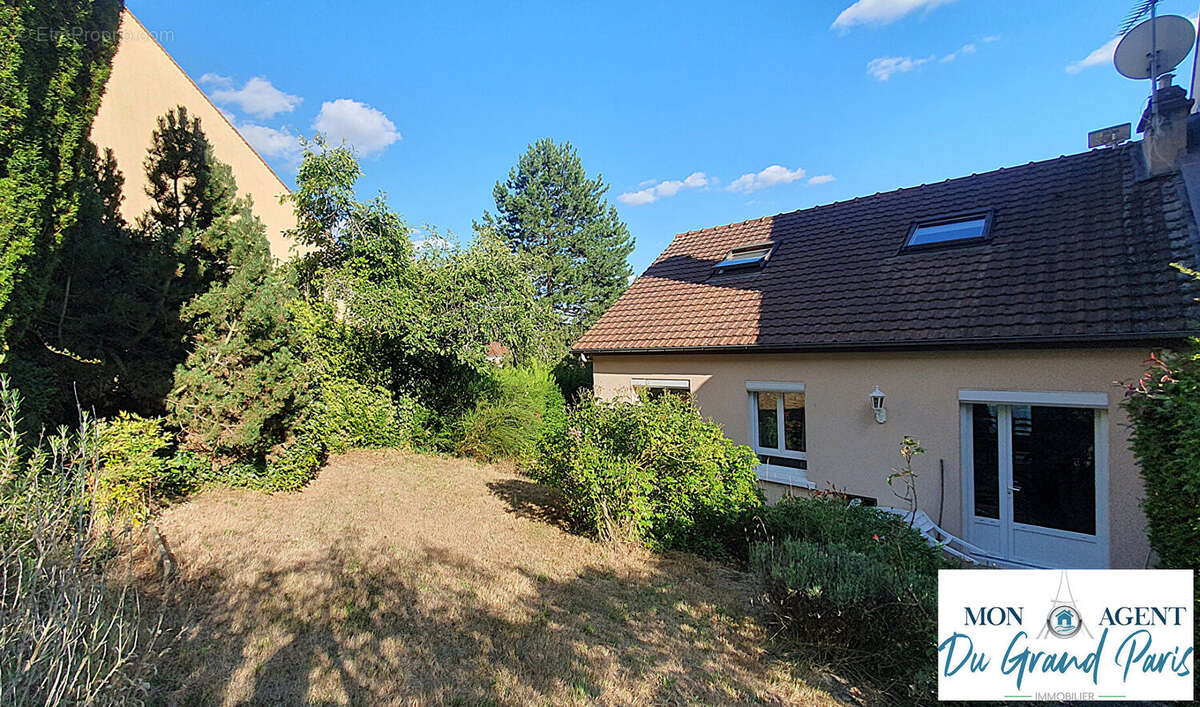 Maison de 115m2 + sous-sol total - Vauhallan Plateau de Saclay - photo 2