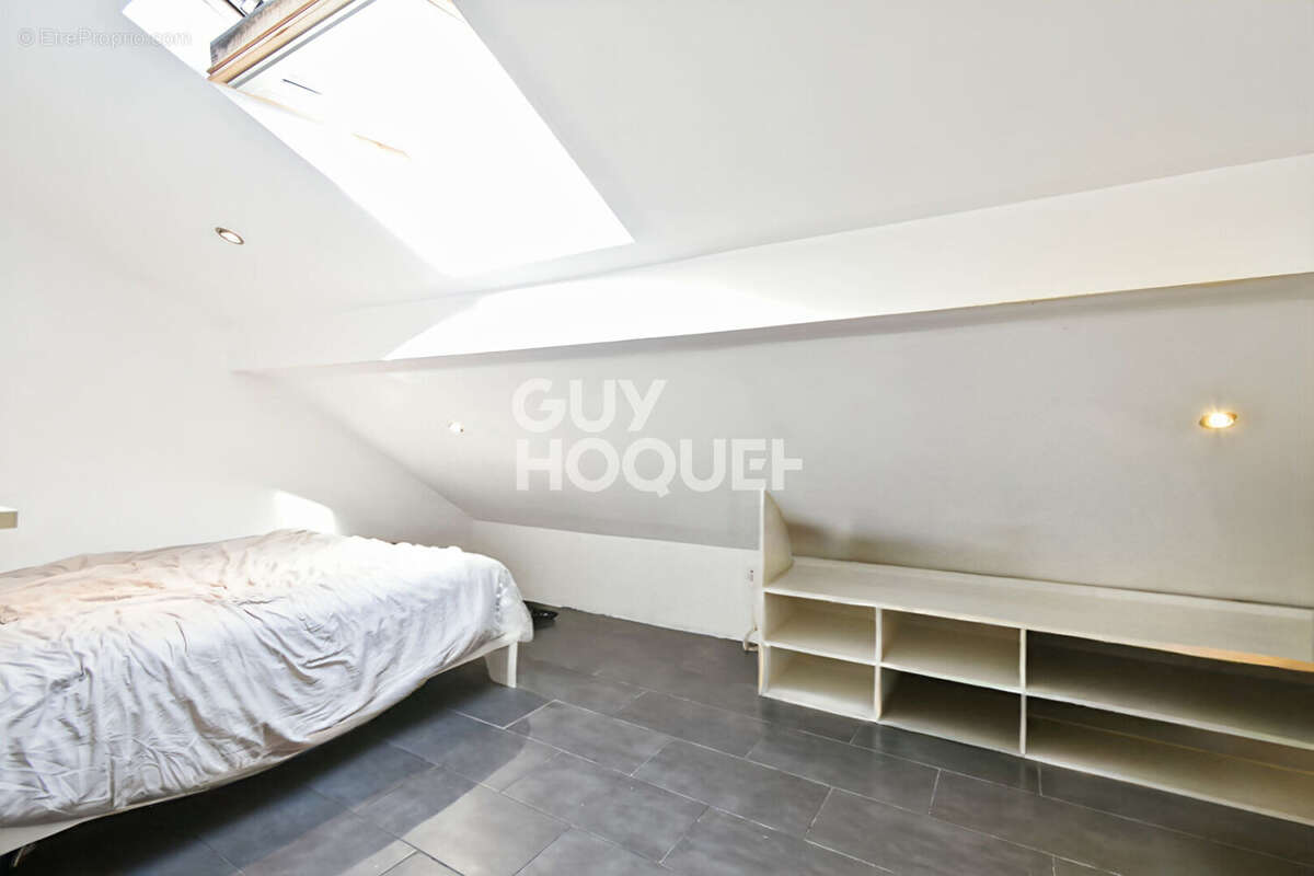 A vendre Fontenay-sous-Bois ? Maison familiale surélevée avec terrasse et garage - photo 9