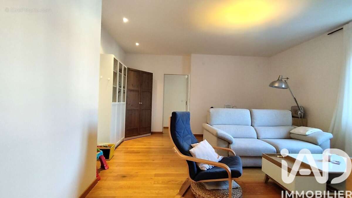 Photo 7 - Maison à SAINT-ETIENNE