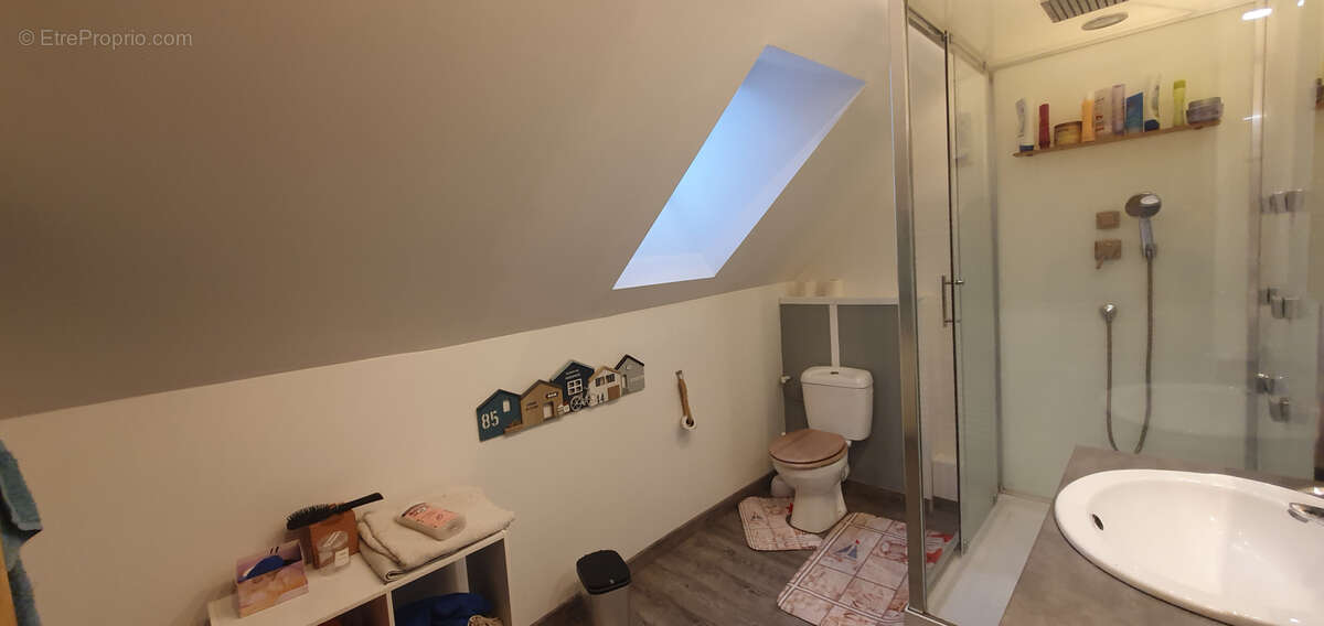 Maison à FRESNAY-LE-GILMERT