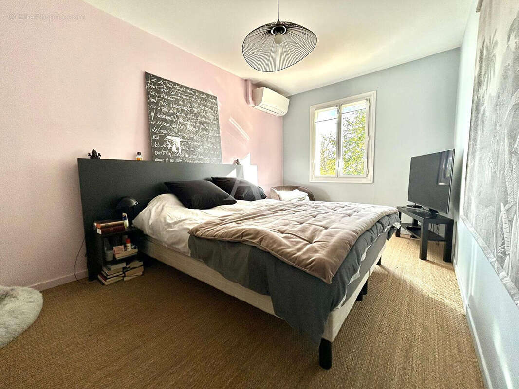 Maison à DREMIL-LAFAGE