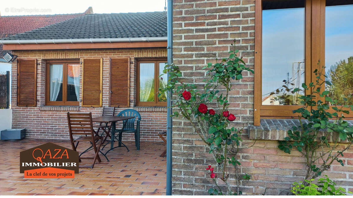 Maison à BOURGHELLES