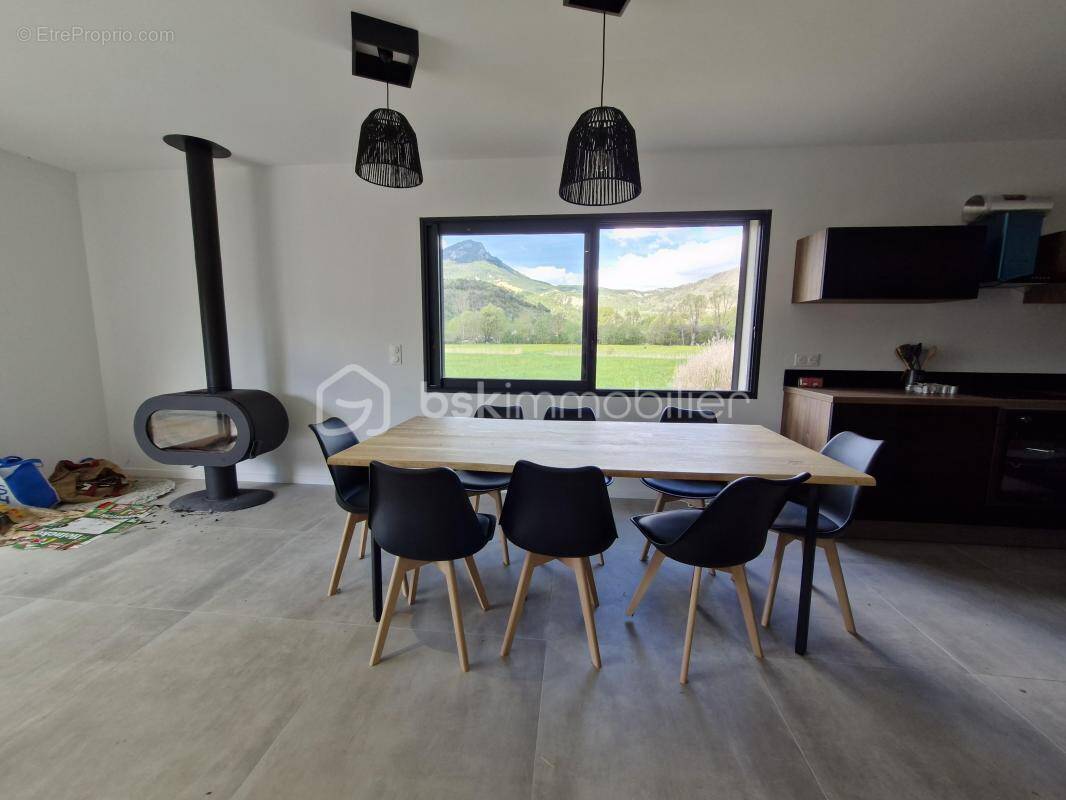 Maison à CASTELLANE