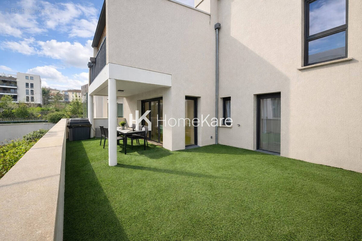 Appartement à COLOMIERS