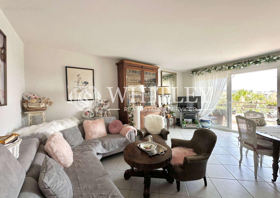 Appartement à FREJUS