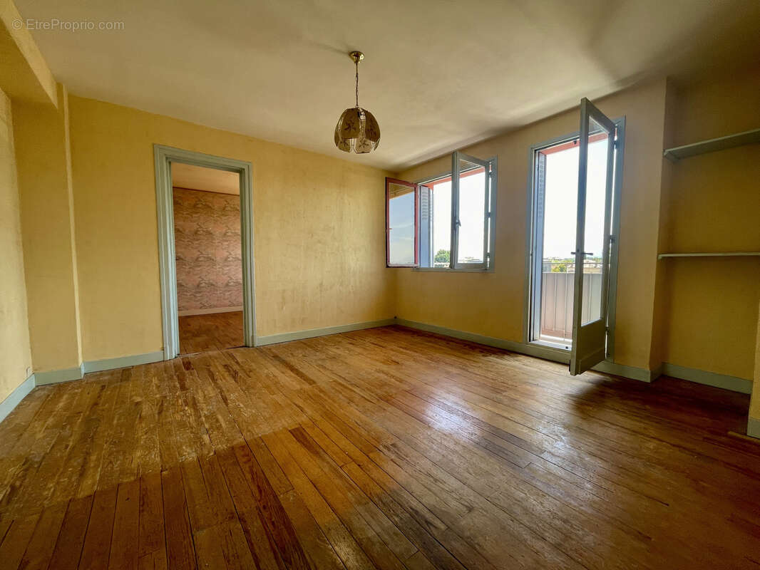 Appartement à TARBES