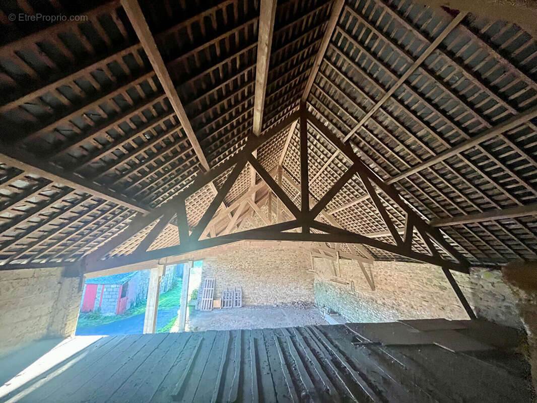 Maison à YFFINIAC