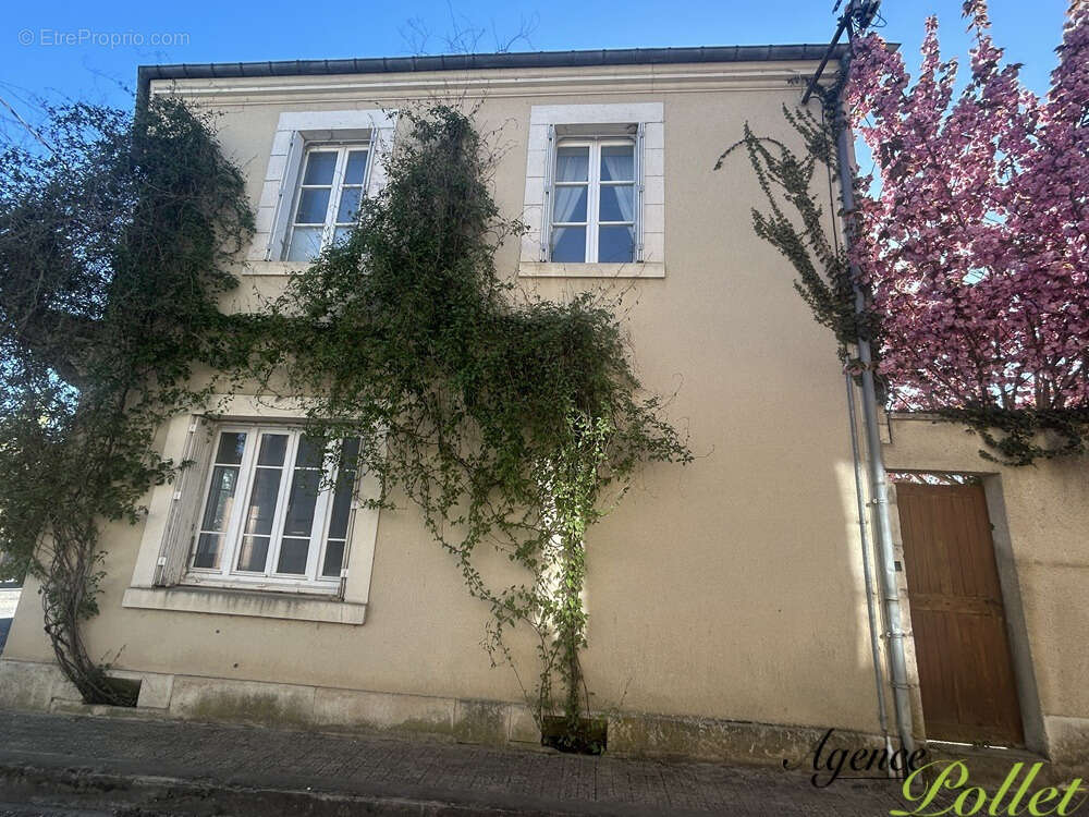 Maison à SANCERRE
