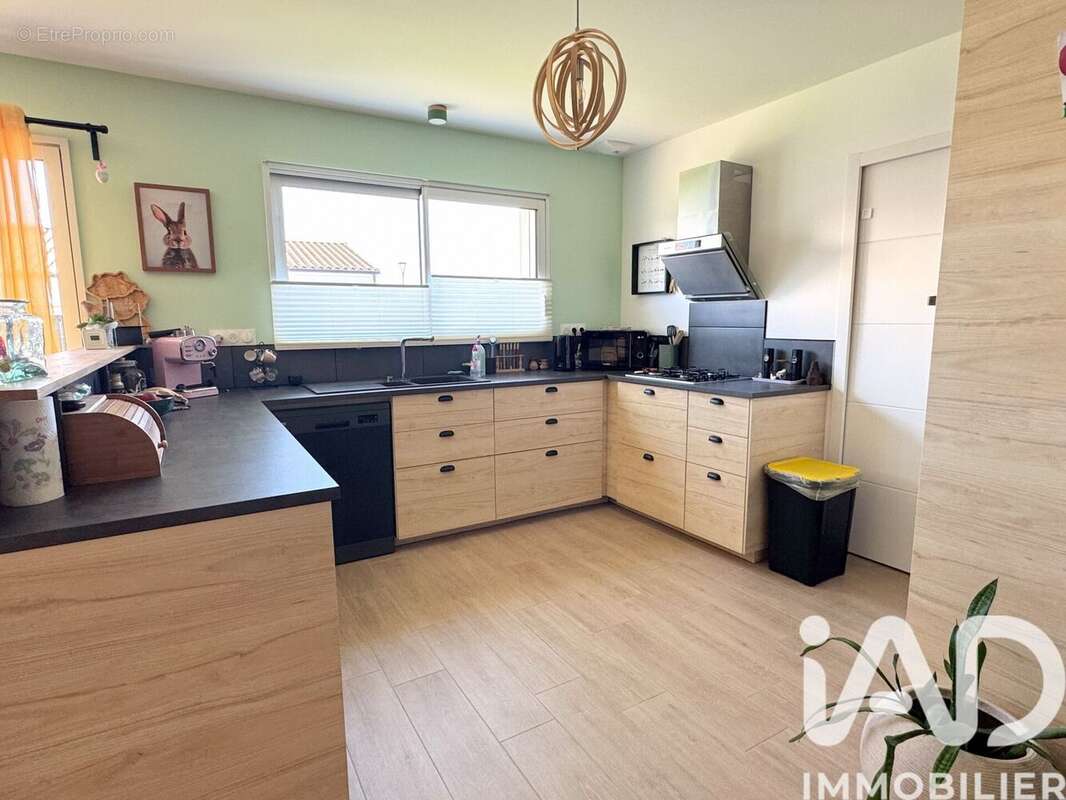 Photo 3 - Maison à SAINT-JULIEN-DE-CONCELLES