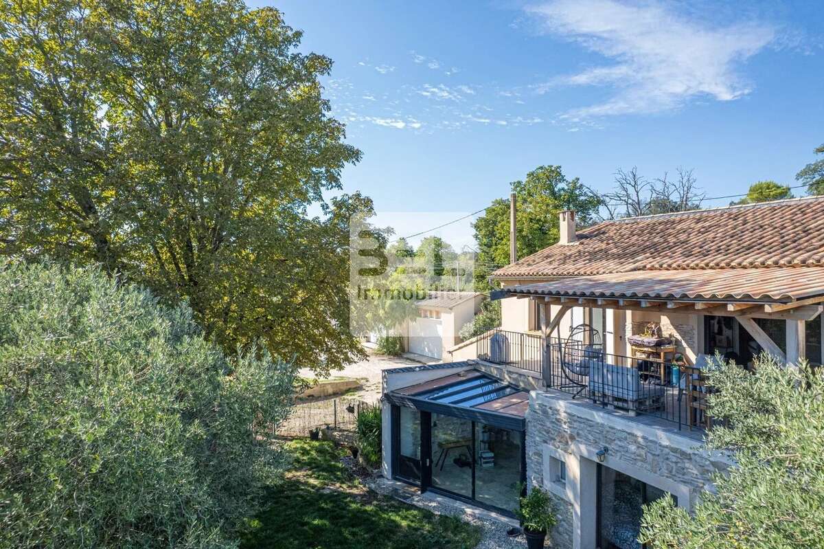 Maison à SUZE-LA-ROUSSE