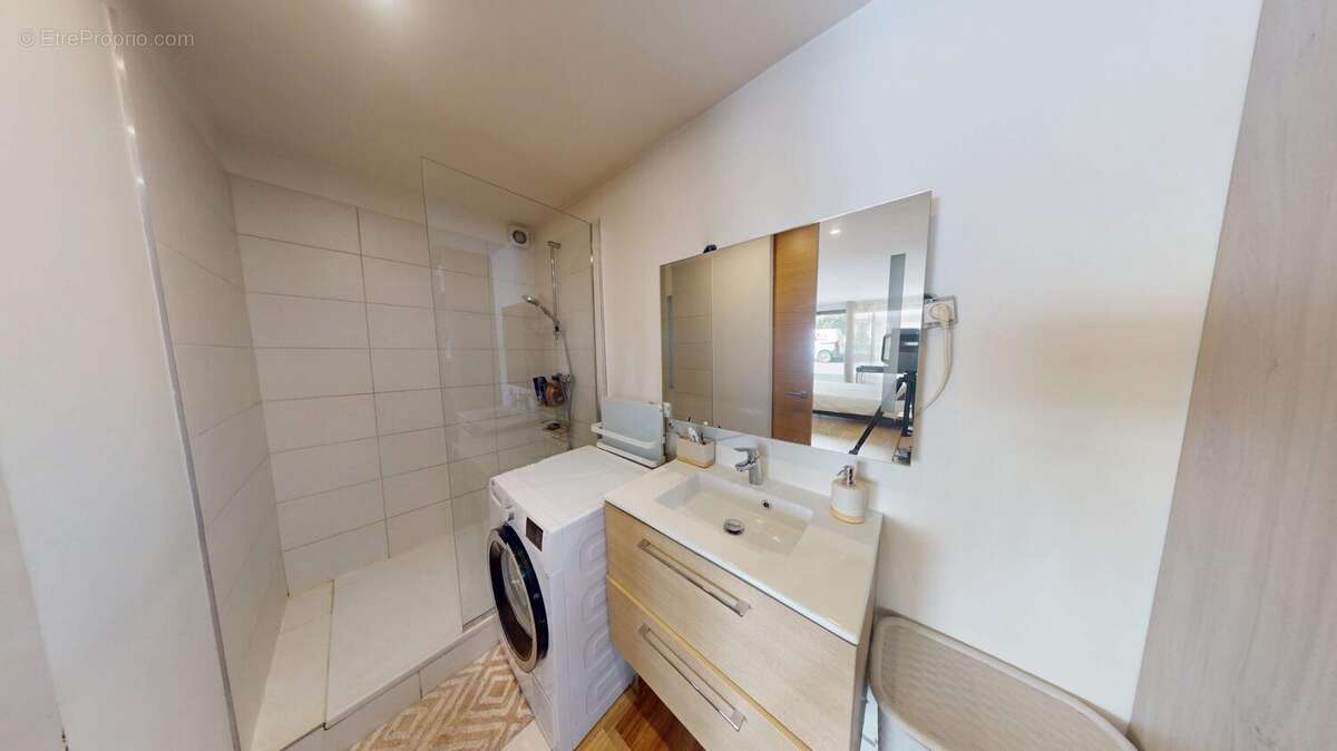 Appartement à LE PERREUX-SUR-MARNE