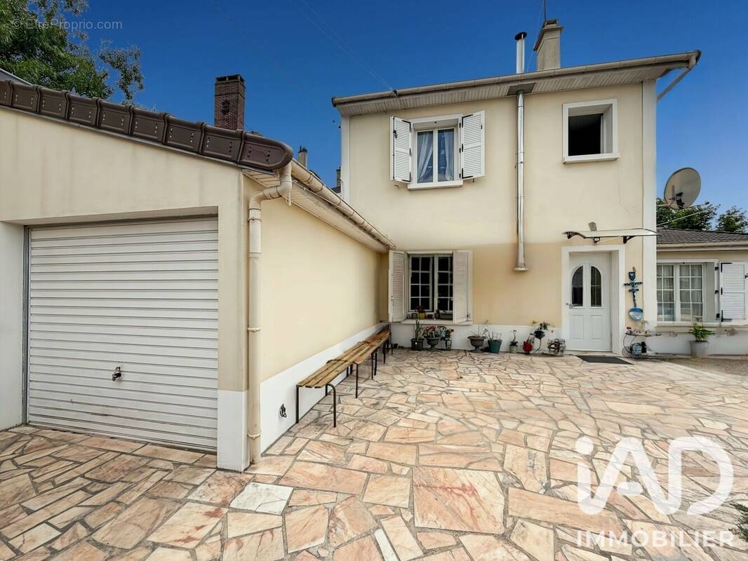 Photo 1 - Maison à VILLENEUVE-SAINT-GEORGES