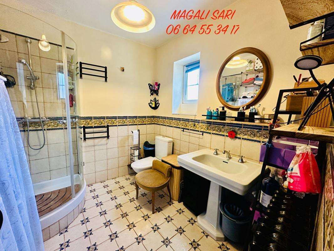 Maison à VEZENOBRES